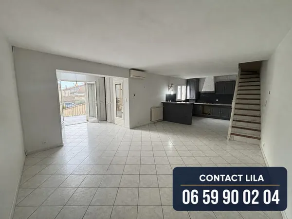 Maison de ville 76,91 m2 habitables avec garage de 64 m2, terrasse et dépendances Lunel centre