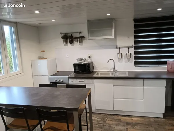 À louer - Chalet meublé de 40 m² avec jardin