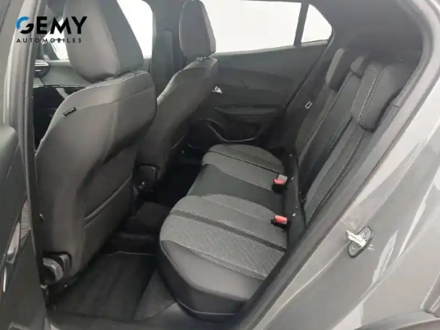 Peugeot 2008 puretech 130 s&amp;s eat8 — photo 31