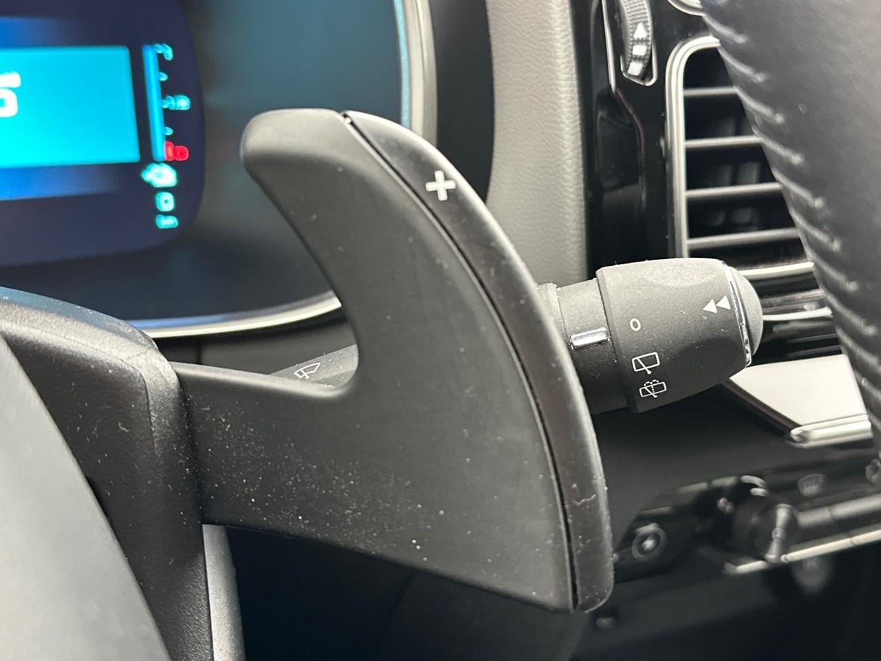 Citroën C5 Aircross hybride rechargeable 225 s&s e-eat8 shine — photo 18