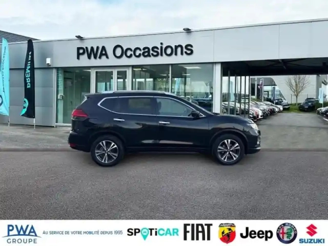 Nissan X-Trail 1.6 dci 130ch n-connecta xtronic — photo 4