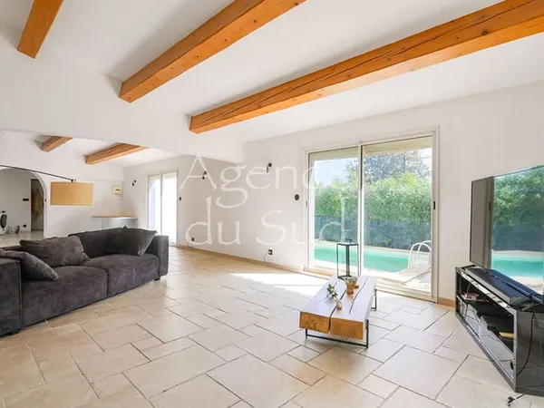Maison de plain-pied 4 pièces 135 m²