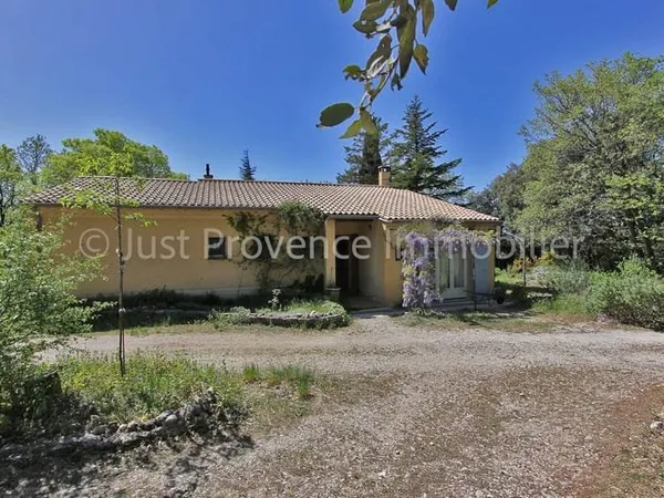 Maison de plain-pied 5 pièces 107 m²
