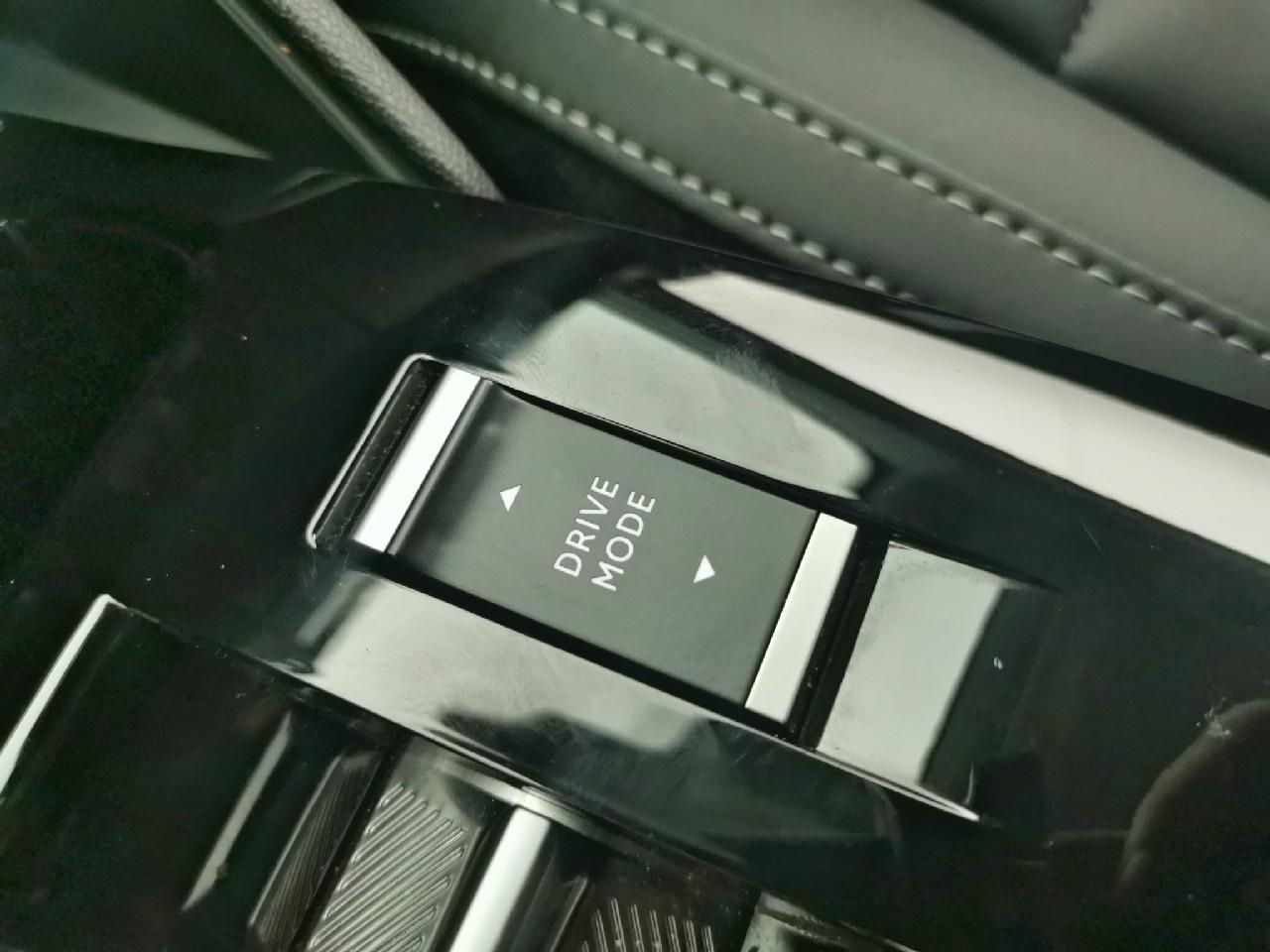 Citroën C4 hybride 136 e-dcs6 max — photo 32