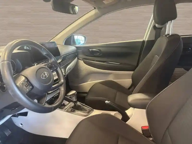 Hyundai I20 1.0 t-gdi 100 dct-7 hybrid 48v — photo 9