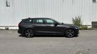 Volvo V60 B4 197ch Ultra Style Dark DCT 7 — photo 4
