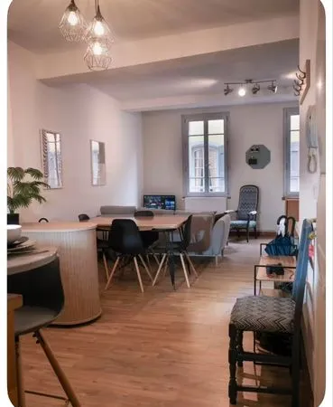Appartement 2 pièces 50 m2 1ère étage
