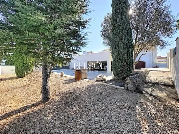 Villa 7 pièces 250 m²