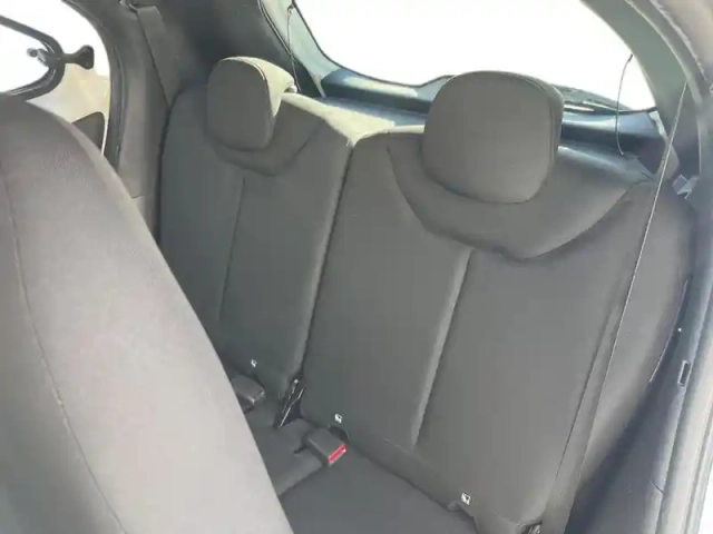 Toyota Aygo X 1.0 vvt-i 72ch dynamic — photo 13