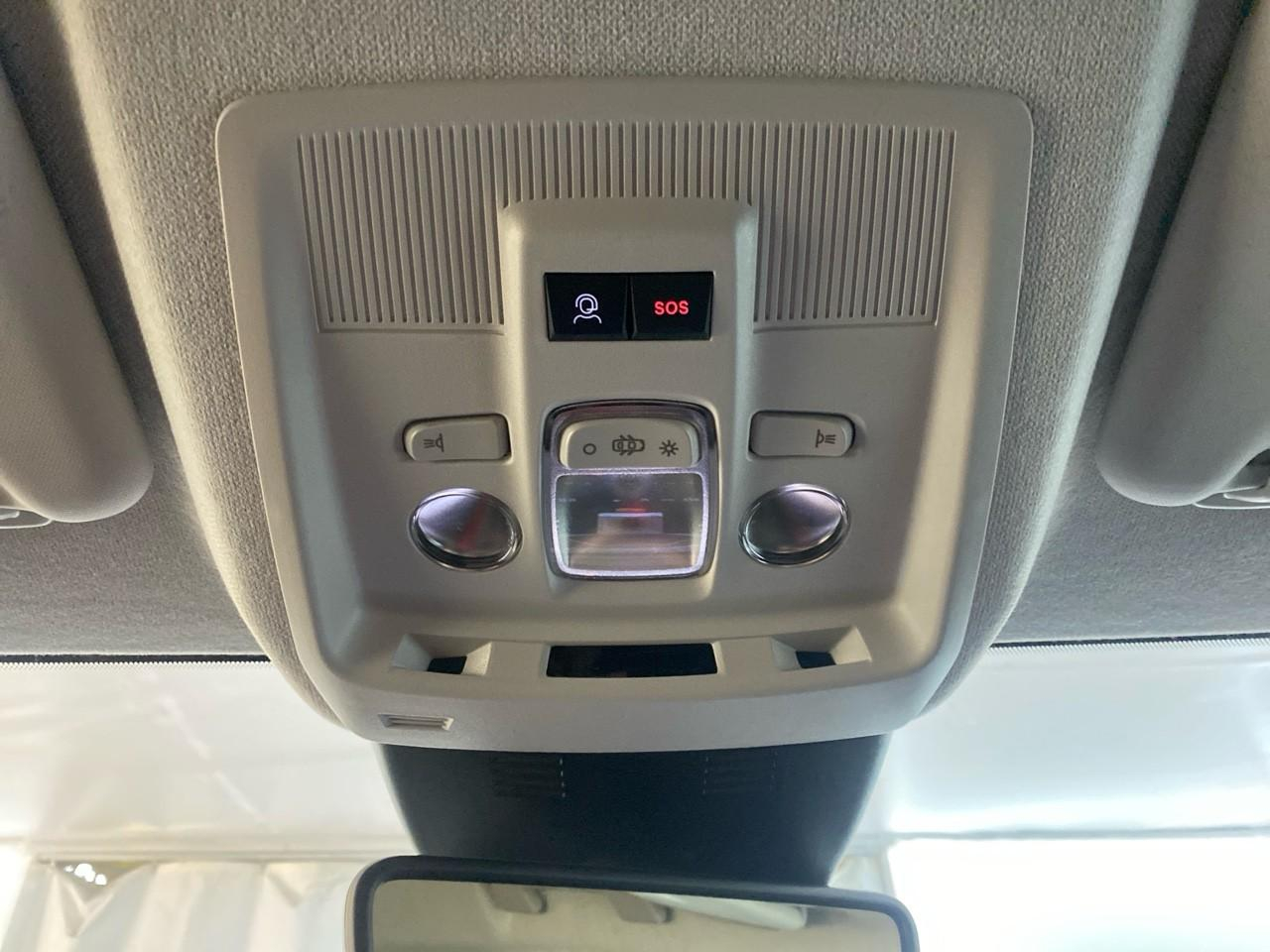 Citroën C5 Aircross hybride 145 ch e-dcs6 max — photo 19