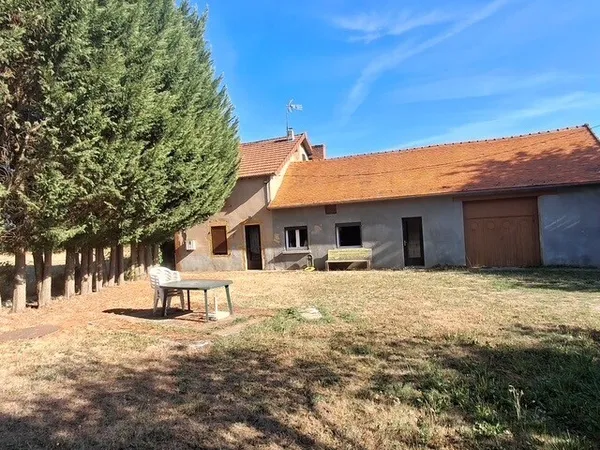 Vends maison - 90 m² - 4 pièces, 2 chambres - Chambilly 71110