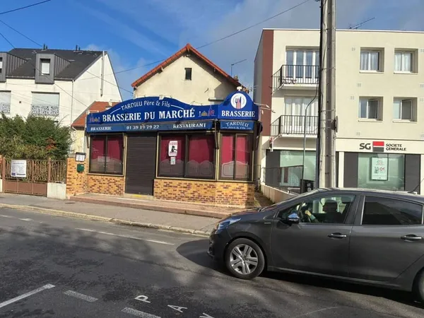 Local commercial 317 m²
