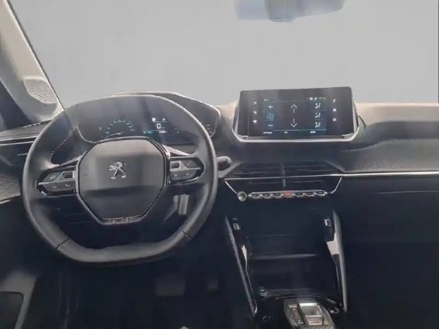 Peugeot 208 electrique 50 kwh 136ch — photo 8