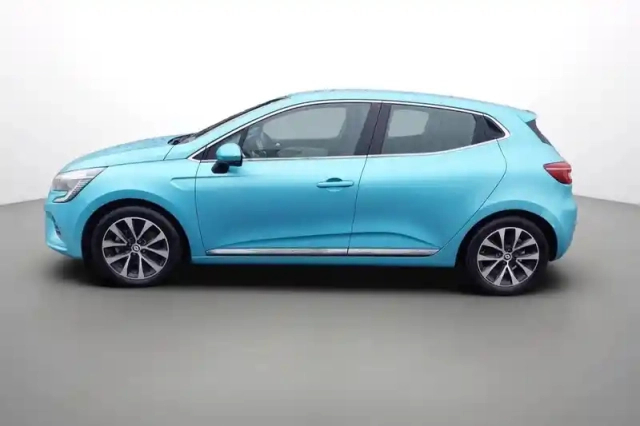 Renault Clio e-tech 140 - 21n — photo 6