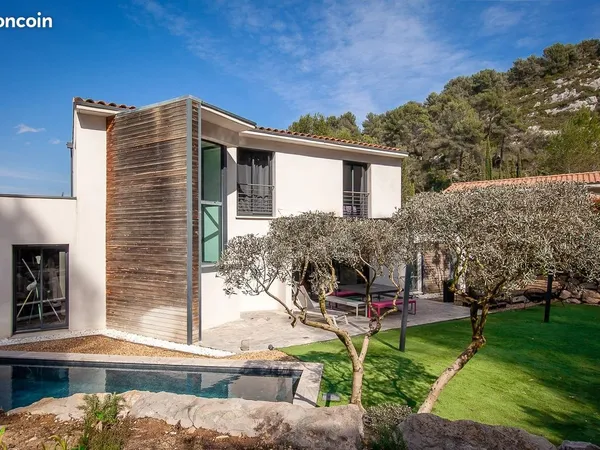 Villa 4 pièces 137 m²