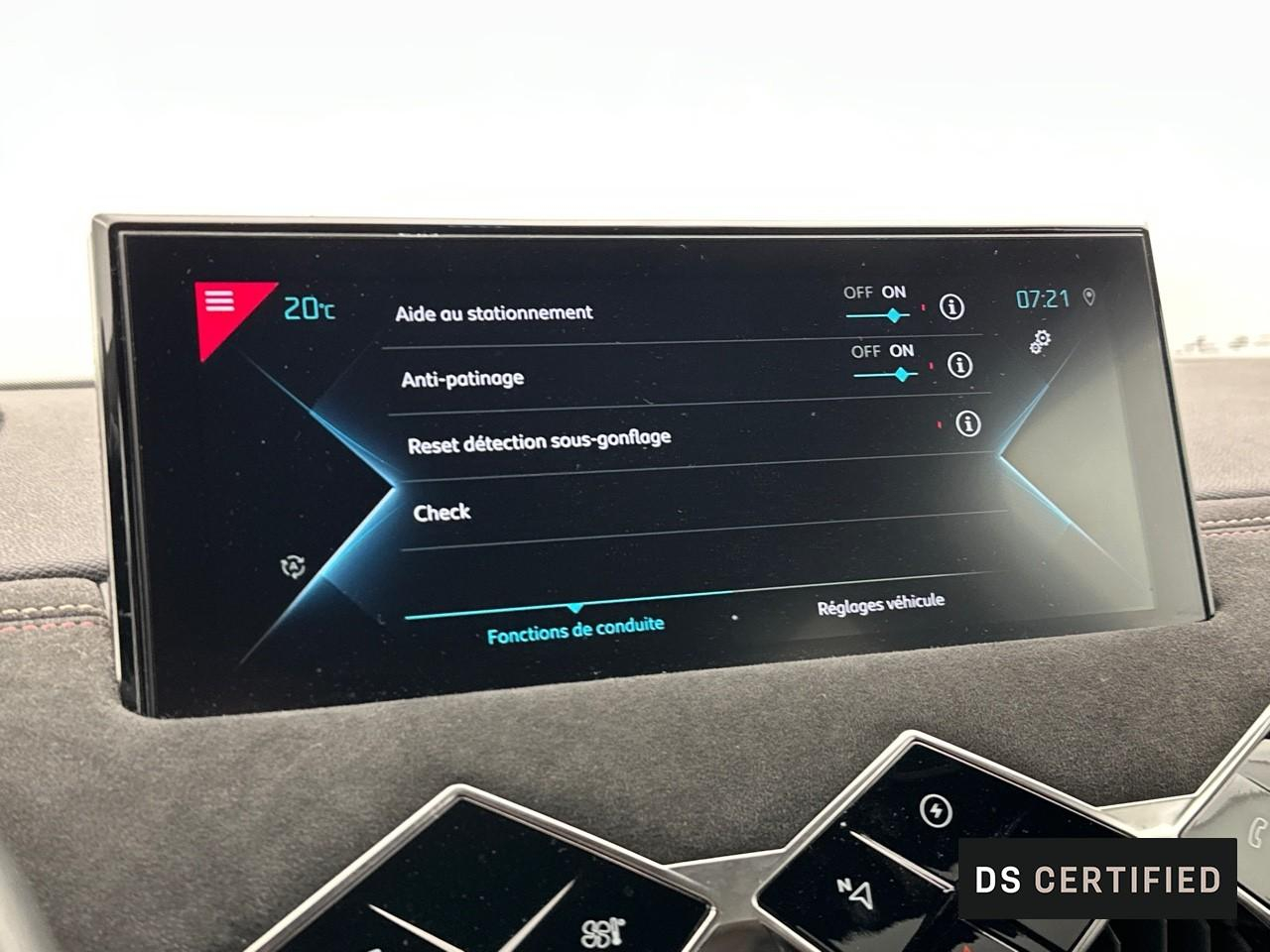 Ds Ds 3 crossback e-tense performance line+ — photo 24