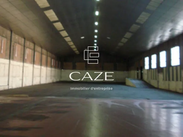 Local d'activité 2500 m²