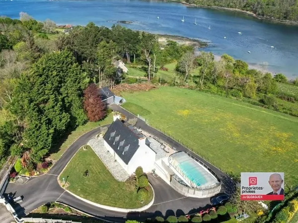 Propriété en bord d'estuaire proche de Tréguier