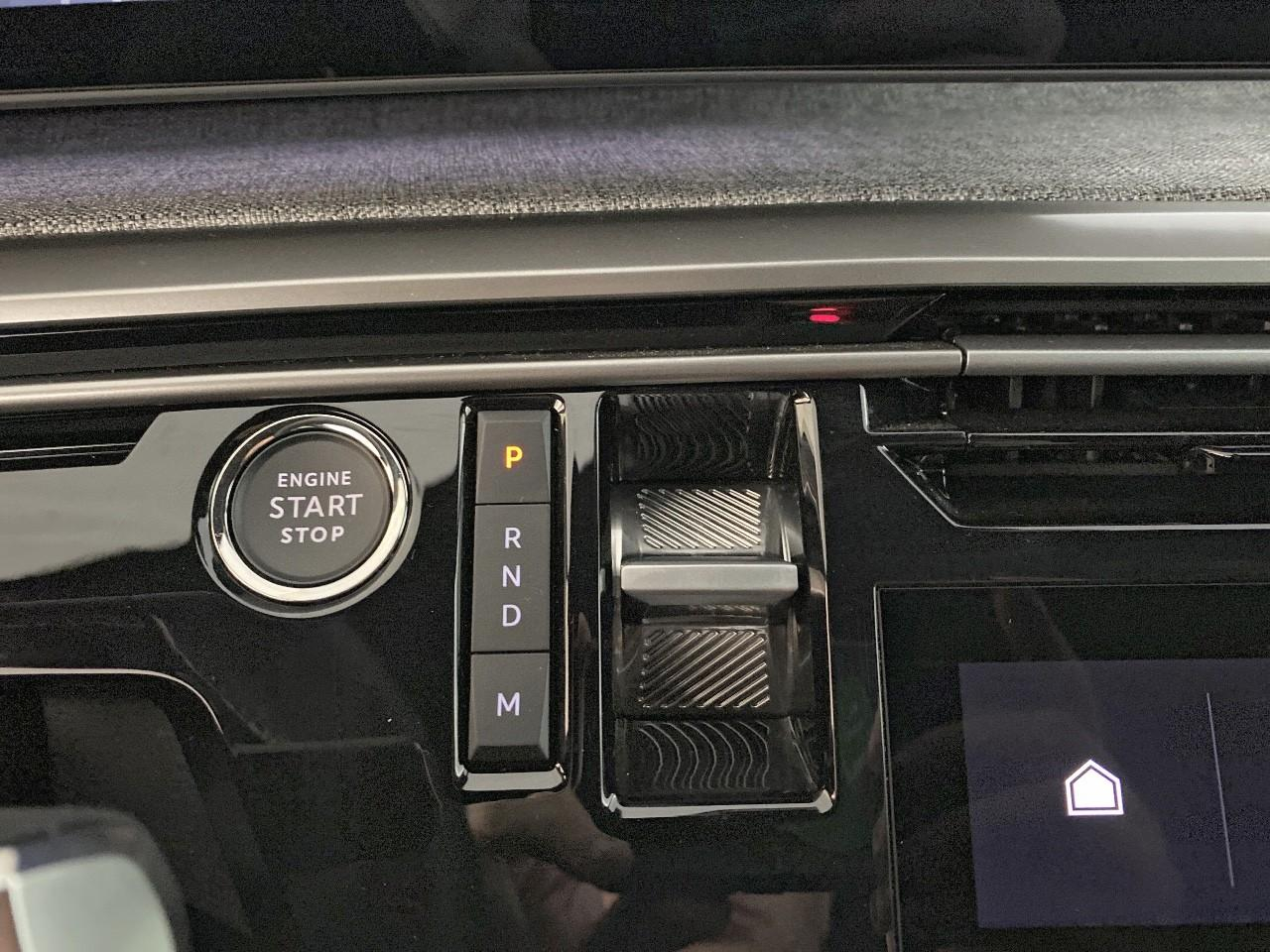 Peugeot 5008 hybrid 145 ch e-dcs6 allure — photo 15