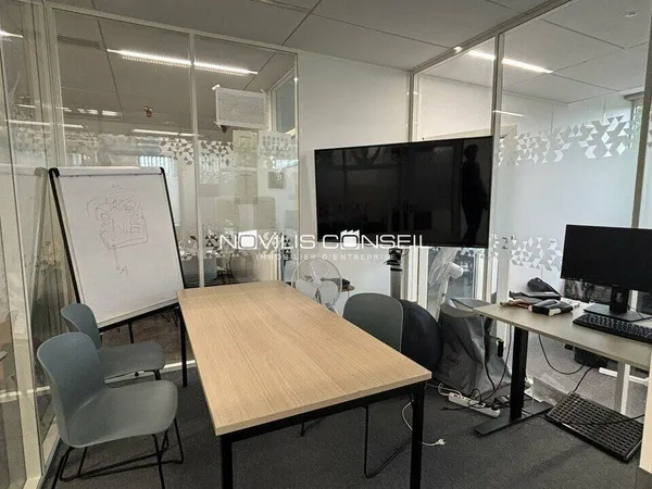 Bureaux 165 m²