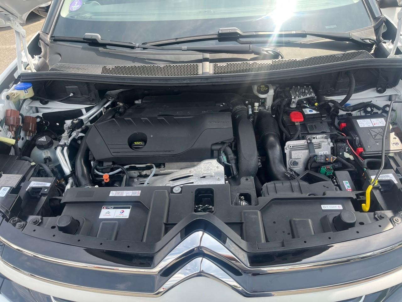 Citroën C5 Aircross hybride rechargeable 225 s&s e-eat8 shine — photo 14