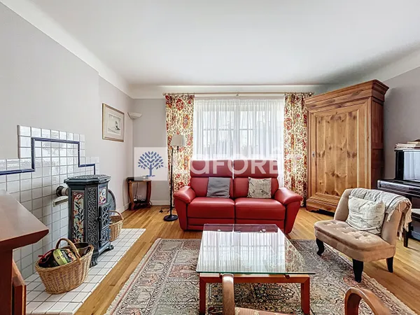 Maison 7 pièces 150 m²