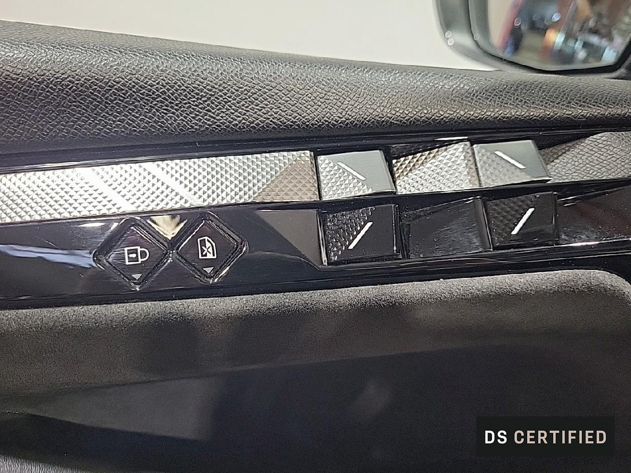 Ds Ds 4 puretech 130 eat8 performance line+ — photo 23