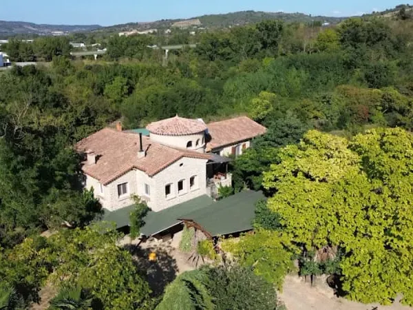Maison 6 pièces 205 m²
