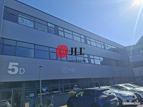 Bureaux 157 m² CLERMONT-FERRAND