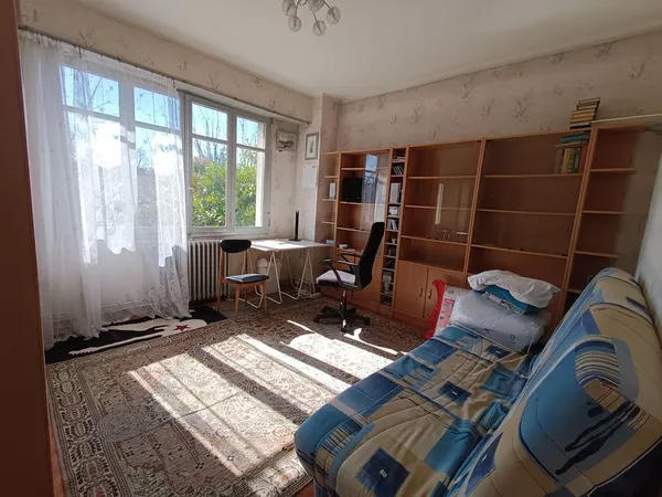 Chambre de 16m2 à louer sur Bègles