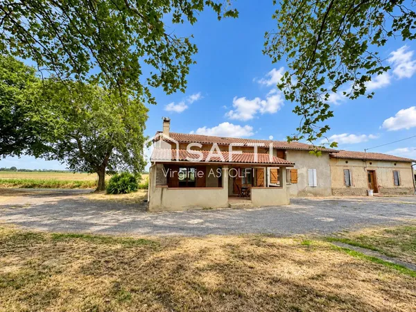 LABASTIDE CLERMONT - Maison de caractère avec dépendance - Vue sur les Pyrénées !