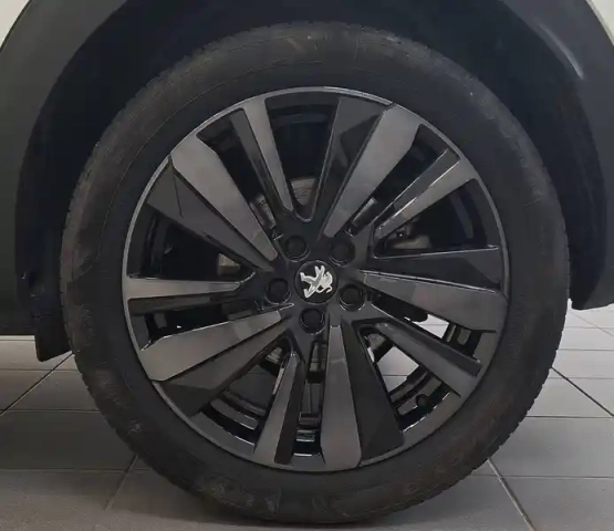 Peugeot 3008 puretech 130ch s&amp;s eat8 — photo 12