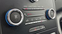 Renault Mégane 1.3 TCe 140ch FAP Limited 136g — photo 15