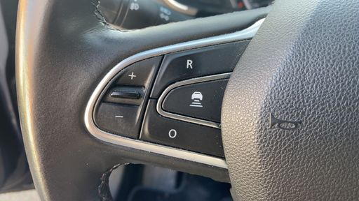 Renault Megane 1.2 TCe 130 - Bose Edition – 2017 – 102678 km – Essence – Boîte Manuelle — photo 15