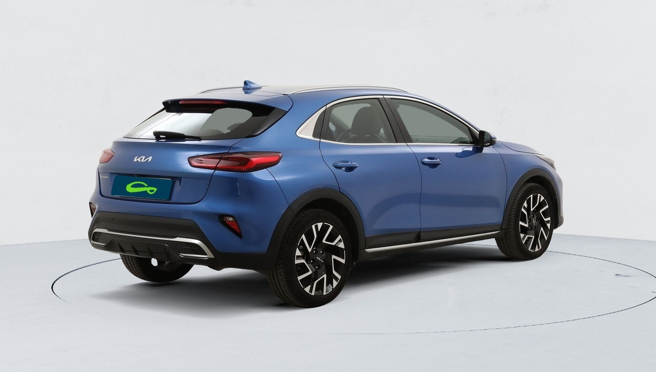 Kia Xceed — photo 5