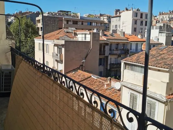 T2 meublé - Camas- Balcon