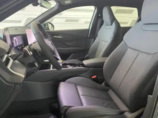 Audi Q3 1.5 e-hybrid 272ch s line s tronic 6 — photo 14