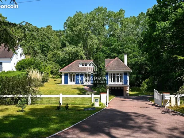 Villa 6 pièces 135 m²