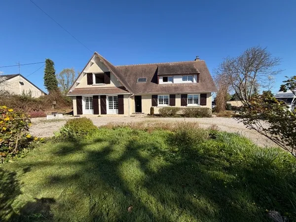 Maison familiale 6 chambres avec vie de plain-pied - Environnement calme - Proche plages du Débarque