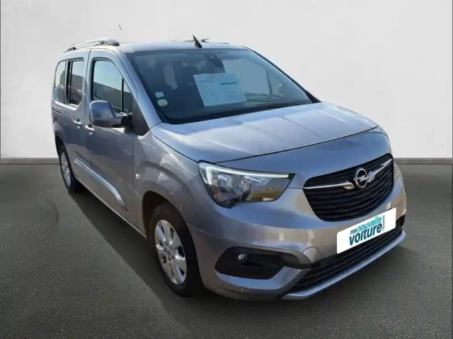 Opel Combo life l1h1 1.5 diesel 130 ch bva8 start/stop — photo 3