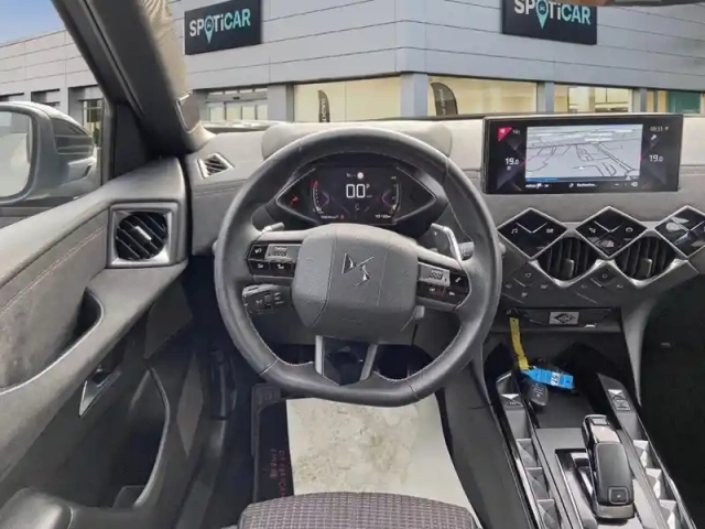 Ds Ds 3 ds3 crossback puretech 130 eat8 performance line — photo 12