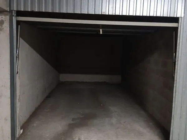 Box/garage à louer