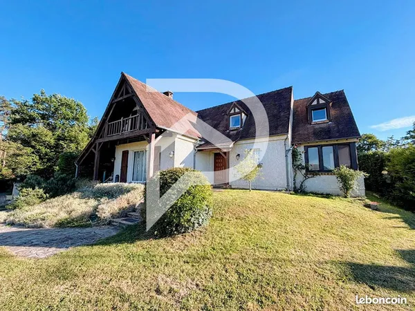Pavillon 7 pièces 180 m²