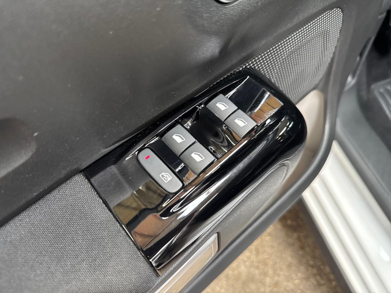 Citroën C3 1.2 puretech 83ch s&s shine — photo 18