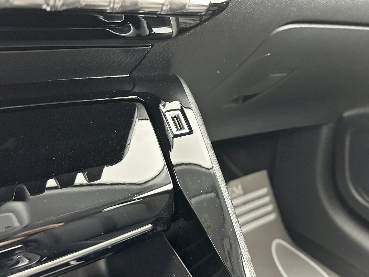 Ds Ds 7 crossback crossback hybride e-tense 225 eat8 performance lin — photo 28