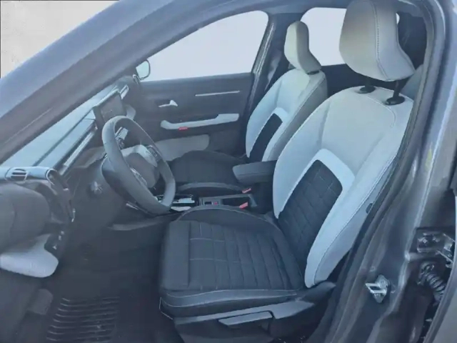 Citroën C3 hybride 110 ch e-dcs6 — photo 11