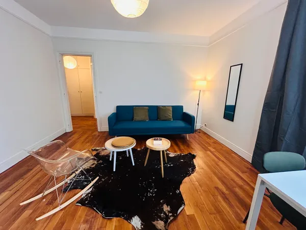 DEUX PIÈCES 40M2 - A LIRE AVANT PRISE DE CONTACT