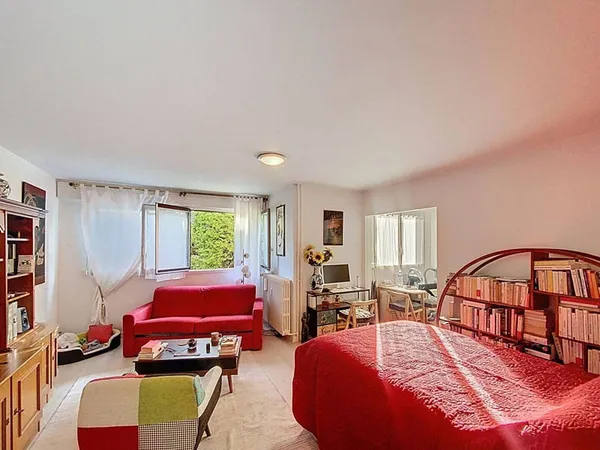 Studio 1 pièce 37 m²