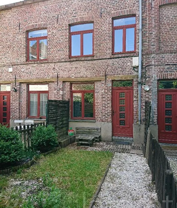 Photo 1