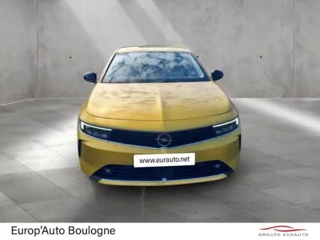 Opel Astra 1.2 turbo 130ch elegance bva8 — photo 2